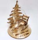 Dřevěná dekorace stromek s dárečky přírodní - Krásné Vánoce plné pohody a lásky
