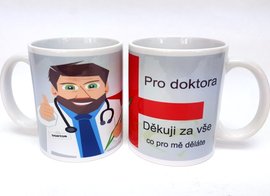 Porcelnov bl hrnek s celo obtiskem - Pro doktora, dkuji za ve