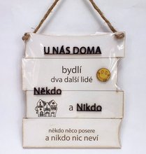 Devn deska 20x22cm bl s 3D npisem - U NS DOMA