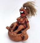 HK keramick figurka trolice na mse - ena sedc - aty + prsa